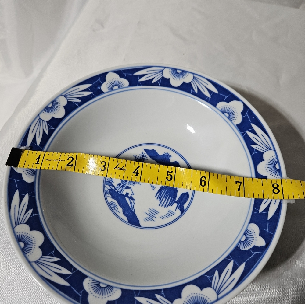 Vintage Jingdezhen Porcelain Blue White Chinese Footed Bowls. Set Of 3 7",8",9" - Picture 7 of 8